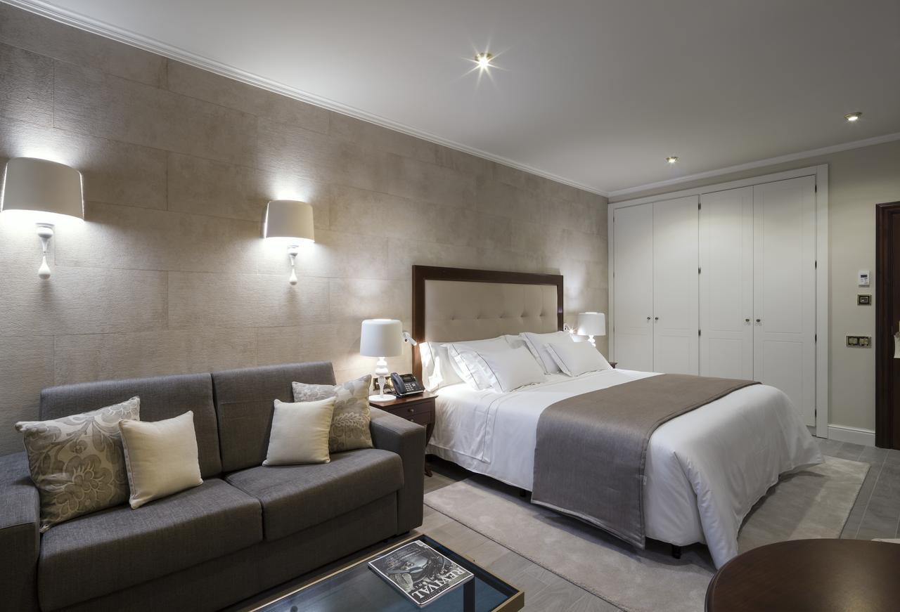 Hotel Casa Vilella 4* Sup Sitges Exterior photo